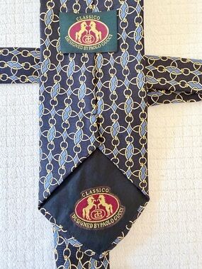 Vintage Paolo Gucci Classico Tie Blue Gold Silk Equestrian design Italy Designer